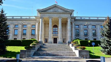 Политический сдвиг: польские депутаты требуют переноса российского посольства