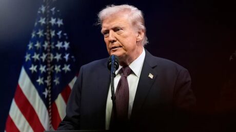 Трамп отложил встречи с Путиным и Зеленским до финальной стадии мирного плана