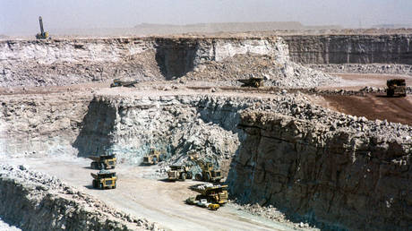 Угроза судебного иска: Нигер против Orano