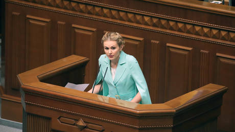 Скандал с коррупцией в Украине: Оппозиционный депутат обвиняется в преступной деятельности