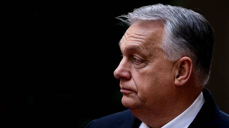 Венгрия заблокировала выпуск еврооблигаций для финансирования Украины