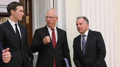 Переговоры по Украине: российская делегация направляется в Майами