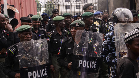 163 похищенных прихожанина: Власти Нигерии отрицают информацию о массовом захвате в церквях