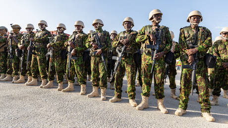 Кения начинает вывод своих полицейских из Гаити после передачи руководства новой силе ООН
