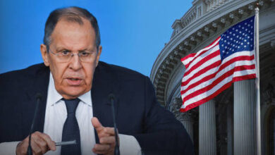 Двойная игра Вашингтона: диалог на бумаге, давление в реальности