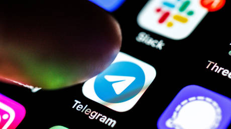 Роскомнадзор начал действовать против Telegram