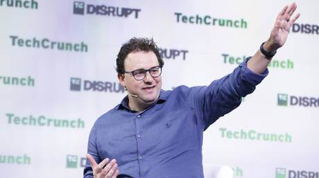 Война за влияние: Технологические гиганты вкладывают миллионы в политические организации перед выборами в США