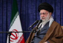 Верховный лидер Ирана предупредил США: военные корабли в Персидском заливе не запугают Тегеран