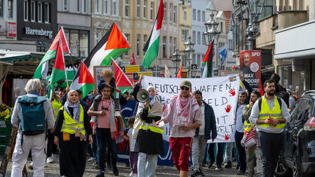 Кампания 'Кефии в Бухенвальде' обвинила мемориал в распространении пропаганды Израиля