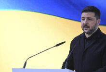 Зеленский заявил о намерении вернуть все территории, потерянные Украиной