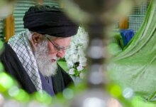 Иран: Верховный лидер пытается показать силу через пропагандистские фотографии