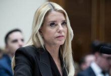 Генеральный прокурор США Пэм Бонди переехала на военную базу из-за угроз