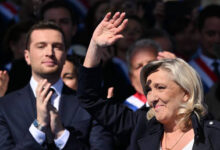 Победы и поражения: правая партия Марин Ле Пен выигрывает муниципальных выборах во Франции