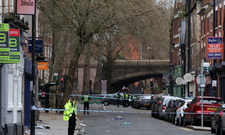 Наезд на пешеходов в Дерби: водитель арестован, есть пострадавшие