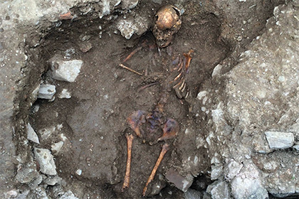 Итальянские археологи отыскали скелет «девочки-ведьмы»