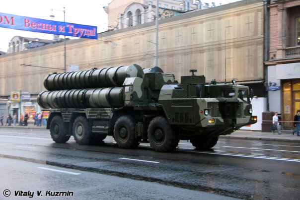 Российская Федерация начала поставлять Ирану ракетные комплексы С-300
