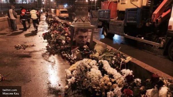 СК РФ: Предполагаемый организатор убийства Немцова покинул Российскую Федерацию по чужим документам