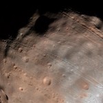 Планетологи: у Марса появится сатурнианское кольцо