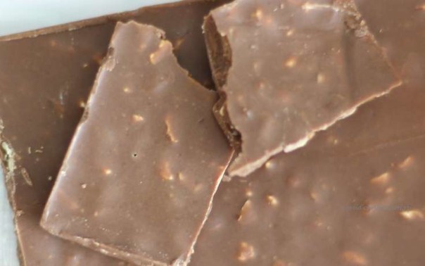 Ученые обнаружили в шоколаде по образу и подобию марихуаны