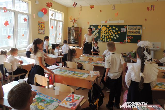 14:56 0 6 В Петербурге стартовала запись в первый класс для льготников Уже подали заявление 1,5 тысяч родителей