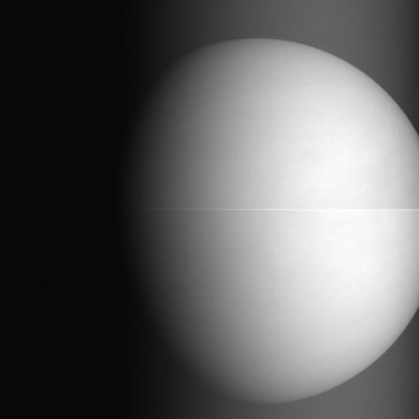 Японский зонд Akatsuki сообщил первые фото Венеры