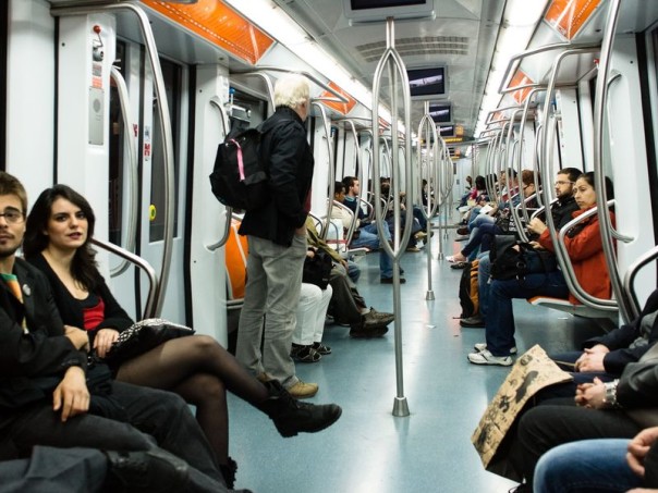 Сотовая связь может появиться в вагонах московского метро
