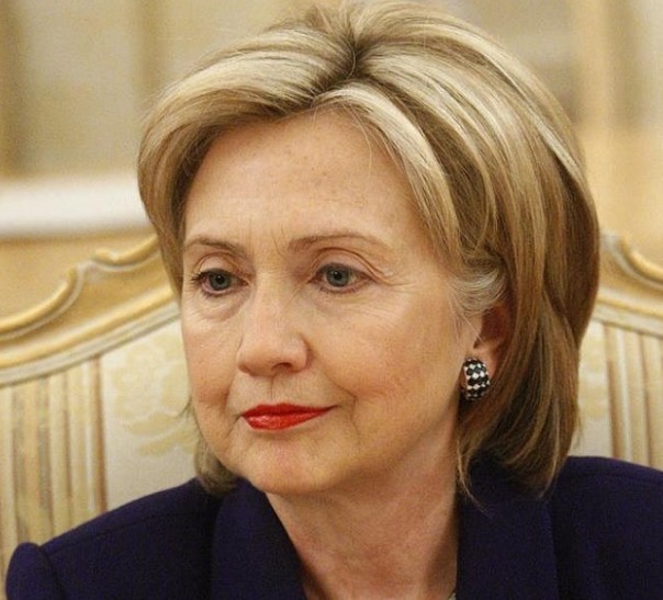 Клинтон выразила желание сотрудничать с Россией