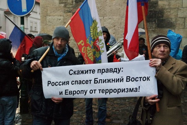 В Праге прошел митинг против антироссийской пропаганды в чешских СМИ