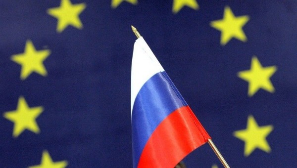 Постпреды ЕС отложили вопрос о продлении санкций против РФ