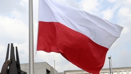 Польша обратится к НАТО о размещении ядерного оружия США
