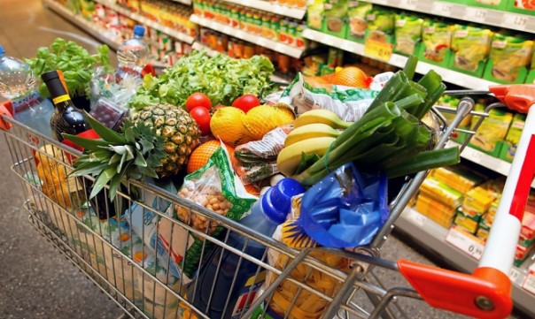 Турецкие продукты в столичных магазинах будут заменены овощами и фруктами из Ирана