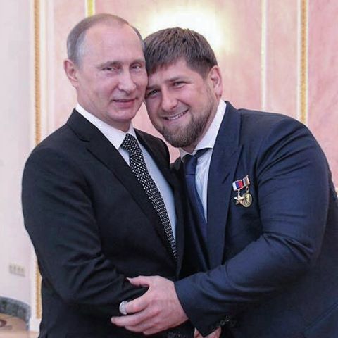 В администрации президента раздражены деяниями руководства Чечни — Источник Дождя