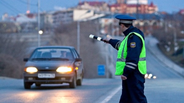 Гражданин Орловской области угнал автомобиль с автозаправки