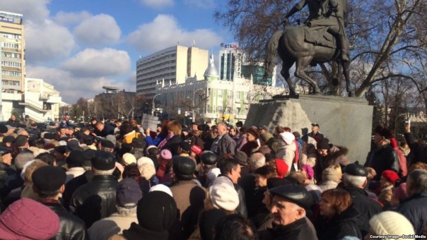 Пенсионеры Краснодара и Сочи протестуют против отмены льгот на проезд