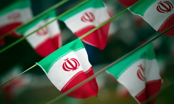 Иран освободил задержанных моряков ВМС США