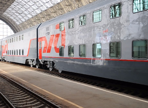 В середине зимы появится новый поезд между Петербургом и Москвой