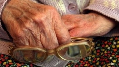 В Ростовской области пытались ограбить 65-летнюю пенсионерку