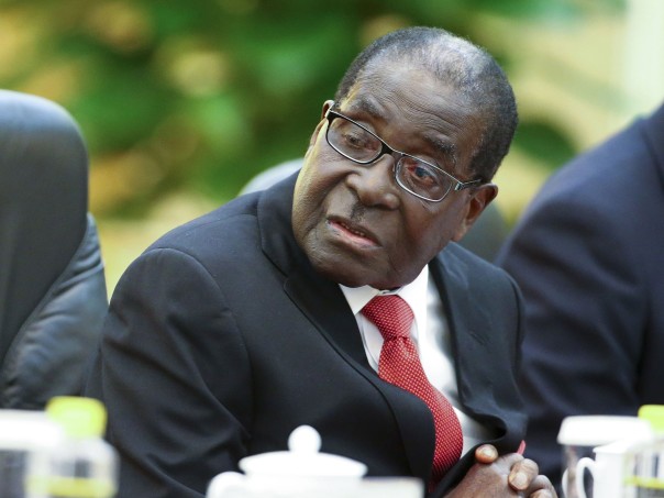 Отпраздновал: президент Зимбабве потратил на собственный день рождения $1 млн