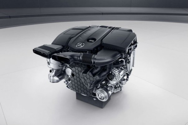 У Mercedes появился 1-ый на 100% алюминиевый дизель — 2-литровый мотор OM654