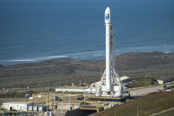 SpaceX отменила запуск ракеты Falcon 9 за несколько секунд до старта