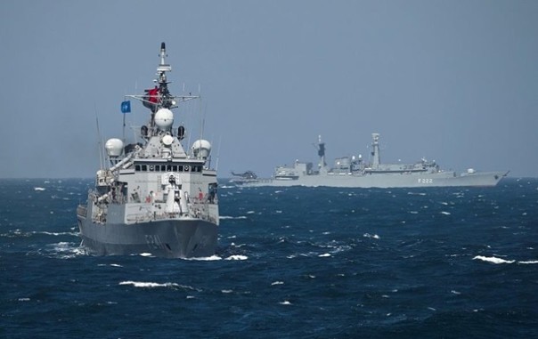 Турция запретила кораблям НАТО заходить в свои воды