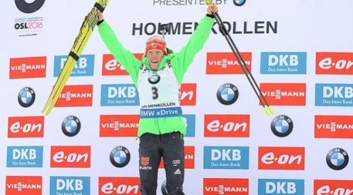 Норвежка Экхофф заняла 1 место в спринте на ЧМ по биатлону