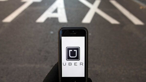 Компания Uber тестирует собственный «телефон спасения» в 22 городах