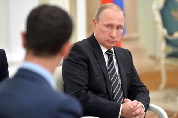 Кремль: Путин поздравил Асада со взятием Пальмиры