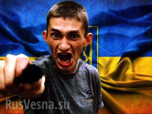 Украинский националист напал на девушек в Керчи