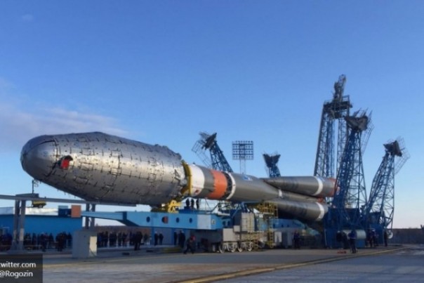 Дмитрий Рогозин оповестил Владимиру Путину о технической готовности космодрома Восточный к пуску