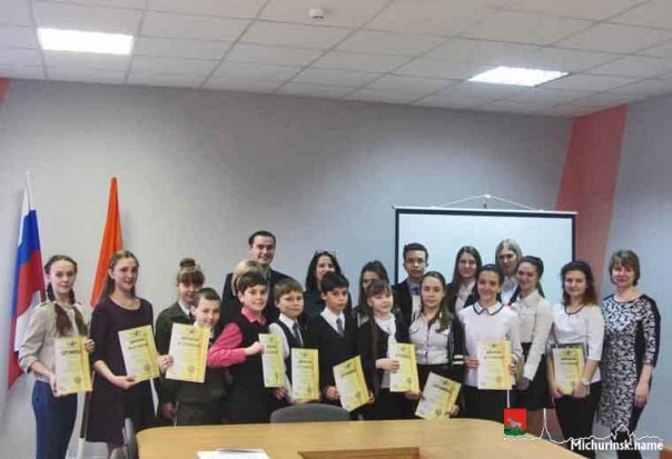 Елецкие школьники представят регион на Всероссийском конкурсе молодых чтецов