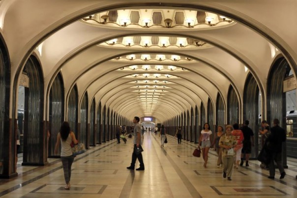 Около 5 тыс. видеокамер установят в московском метро до конца 2016 г