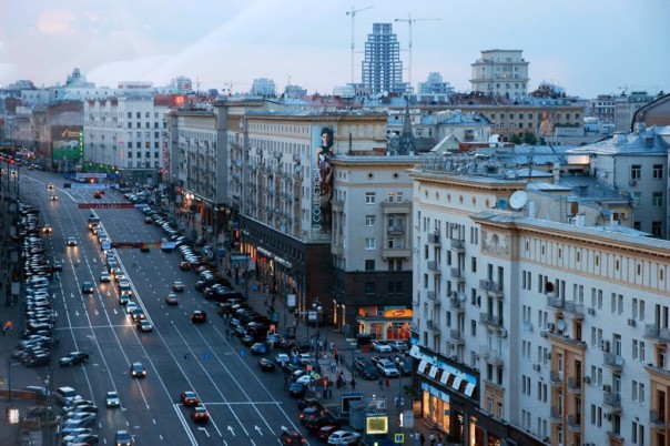 Движение в центральной части Москвы будет ограничено в связи с репетицией Парада Победы