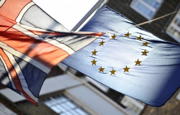 Бывшие начальники разведки предупредили об угрозах выхода из ЕС для Англии